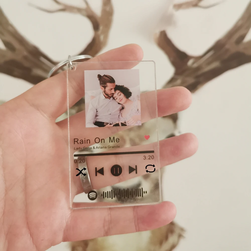 Брелок для ключей акриловый с кодом музыкальная песня певица | Украшения и