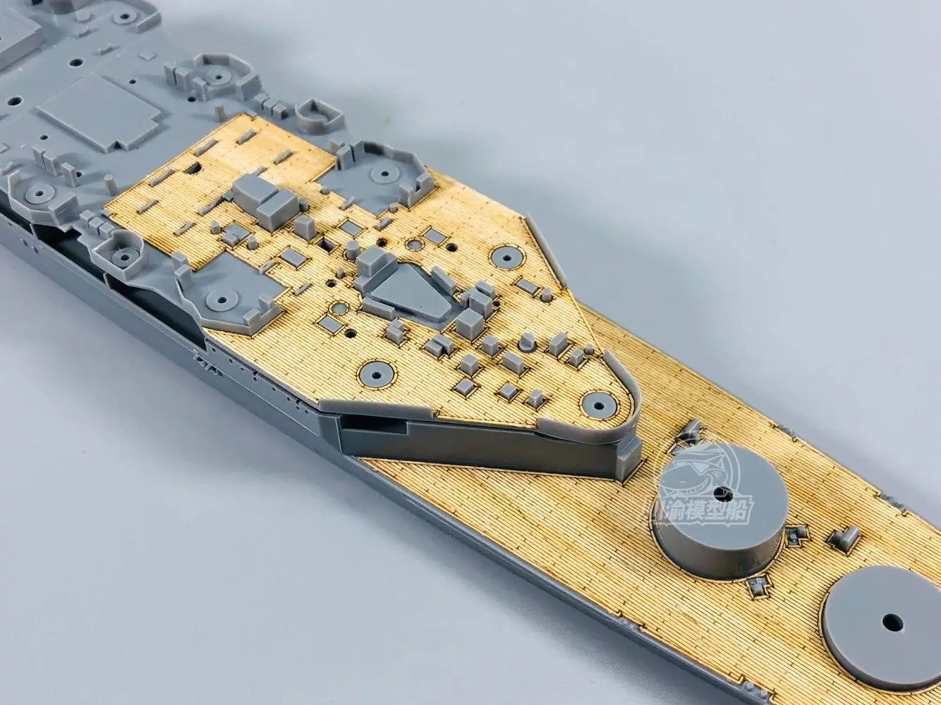 CY700047 1/700 Musashi wooden deck with Fujimi 460024 |