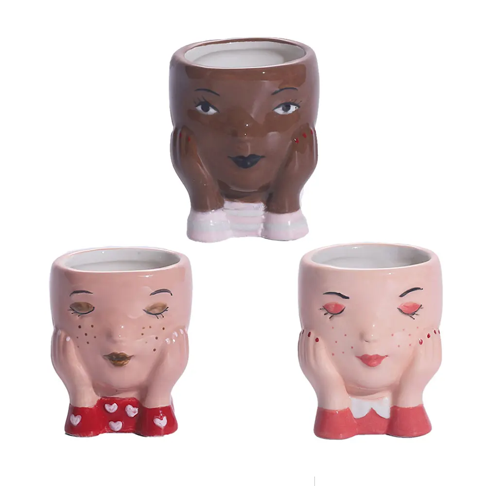 Художественный портрет растения ваза скульптура человеческое лицо семейный