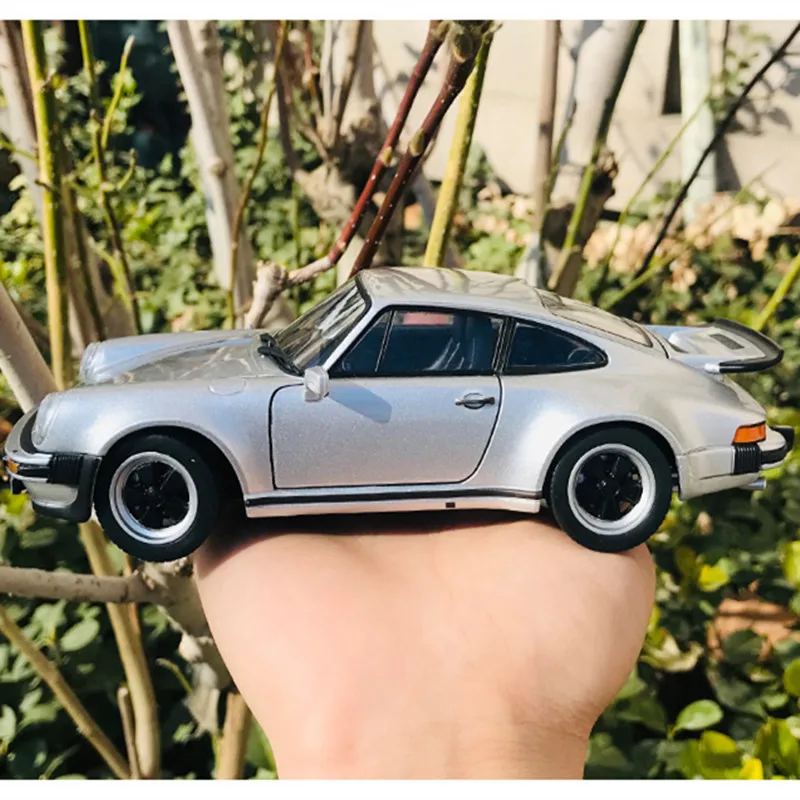 Welly 1:24 1974 Porsche 911 Turbo3.0 литого металла сплава модель игрушечный автомобиль 2 для