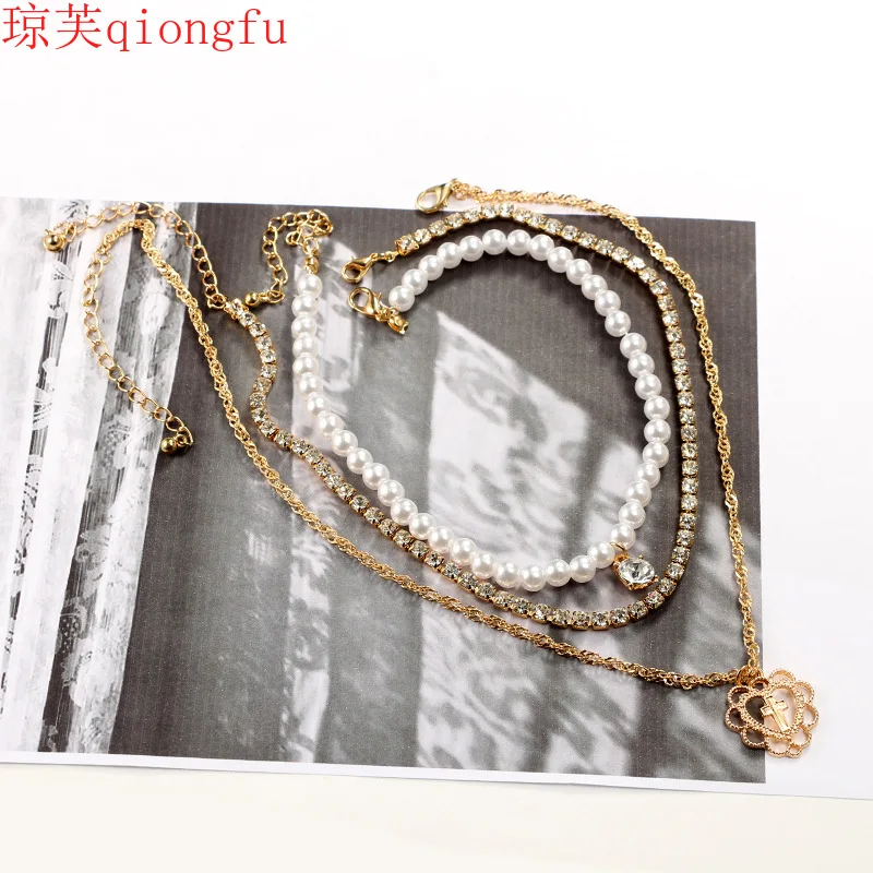 

New necklace 2021 fashion rose gold imitation freshwater pearl cross love clavicle neckband pendant female collar wholesale