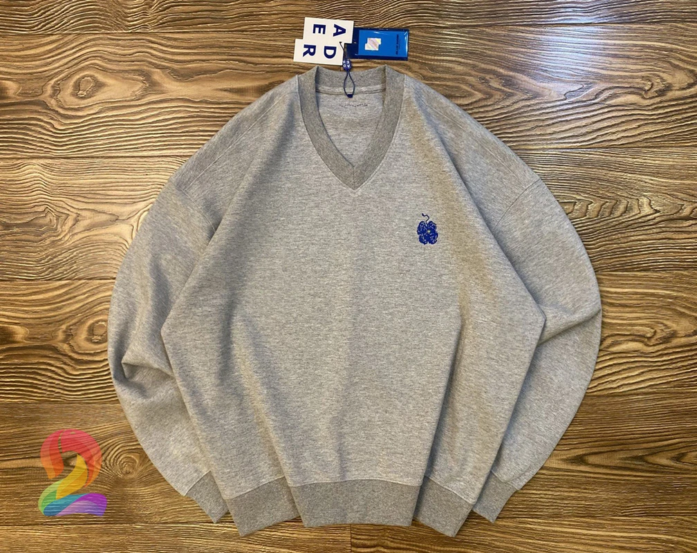 

Autumn Korean Fashion Brand ADER ERROR Sweatshirt Adererror Men Women High Quality Genuine V-neck Flower Embroidery Sweatshirt