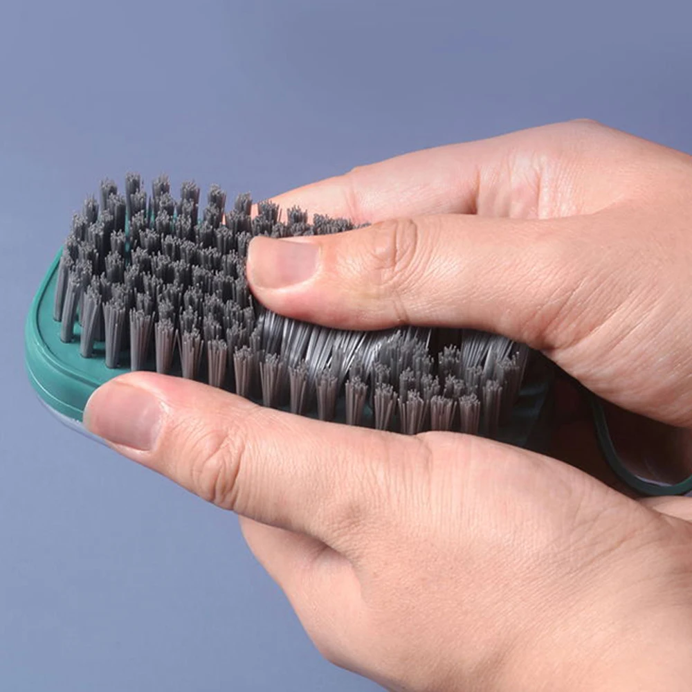 

1PC Scrub Brush Cleaning Brush Automatic Liquid Addition Laundry Clothes Shoe Cleaning Soft Brush for Bathroom Kitchen