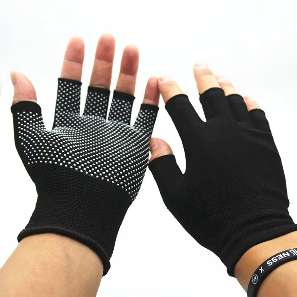 

Unisex Half Finger Gloves Breathable Anti-shock Sports Gloves Cycling Glove Nylon One Size Pvc Anti-skid Cycling Equipment