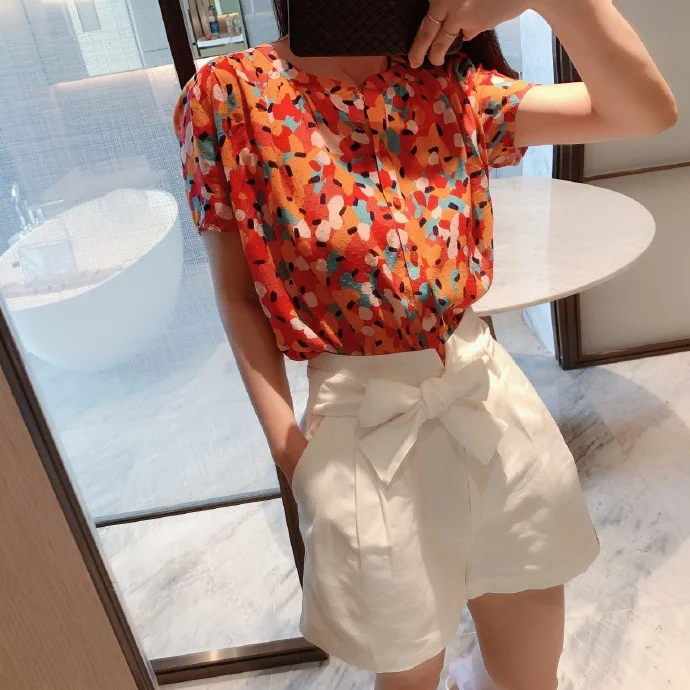 

Dress Gorgeous Women and Colorful Ink Printing V-neck Drawstring Long Dress