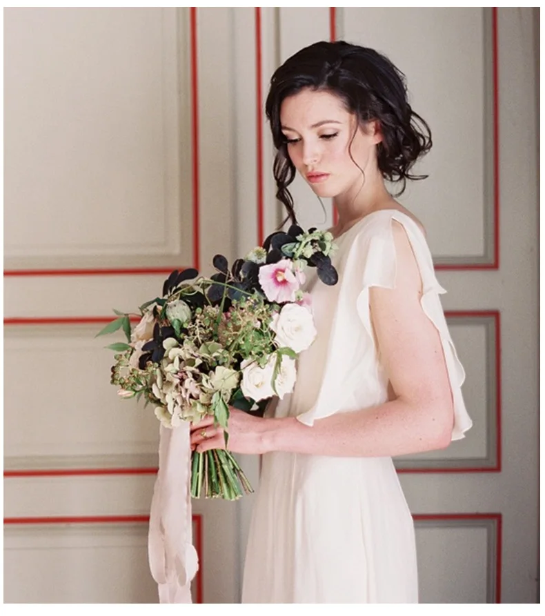 Шикарное пляжное свадебное платье модель 2020 года шифоновое трапеция с рукавом