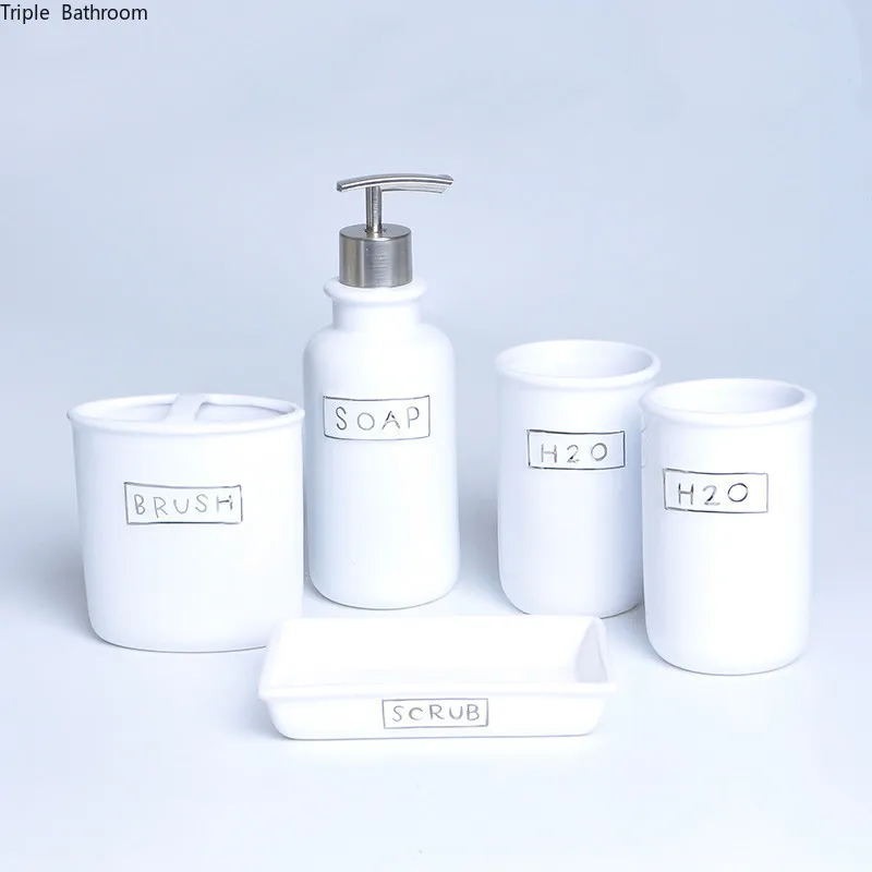 

WSHYUFEI Creativity ceramics Bathroom accessories set Wedding Gift Toothbrush Holder Soap Dispenser Home wash set Supplies