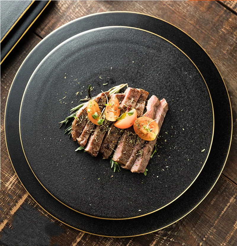 

Gold Spoon On The Western Side Ceramic Plate Flat Japanese Home Sushi Dessert Cake Plate Steak Plate Dinner