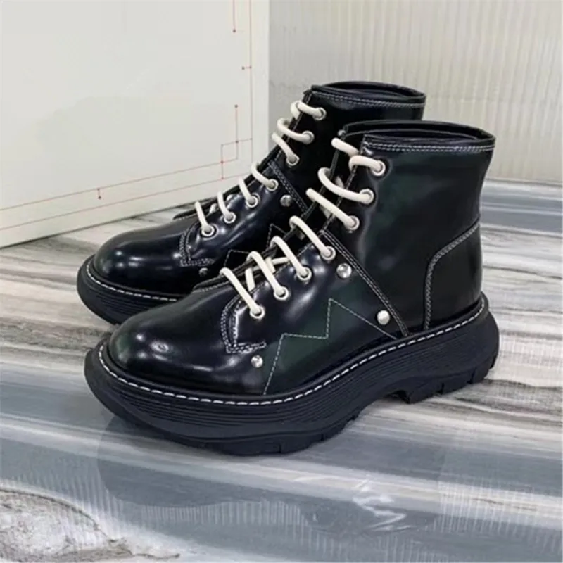 

Женские ботильоны из мягкой коровьей кожи, ботинки на толстой подошве, с круглым носком, на танкетке, на плоской платформе, для верховой езды...