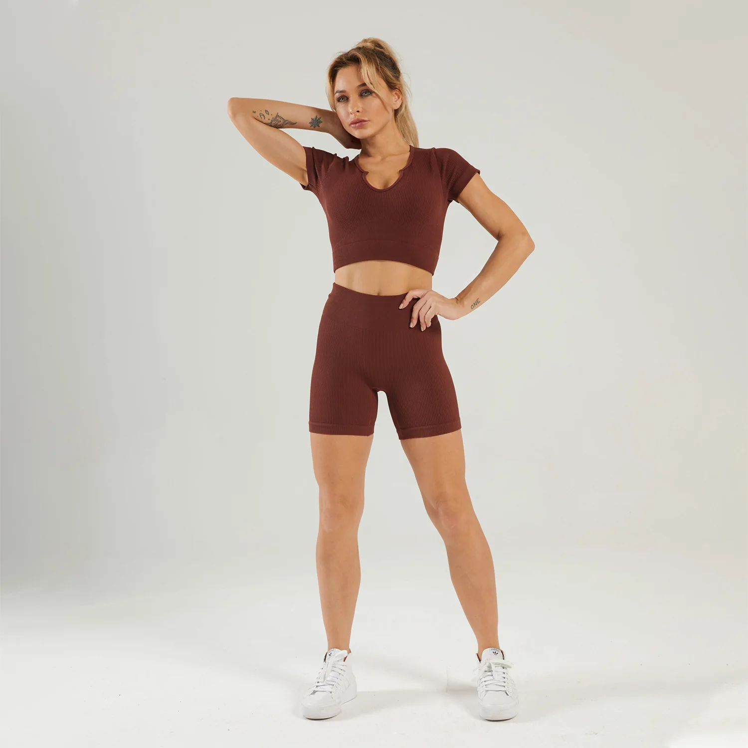 

2 Pcs/Set Women New Seamless Yoga Sets Fitness Sports Suits Breathable Soft Gym Clothes Running Leggings Workout Set Vest+Pants