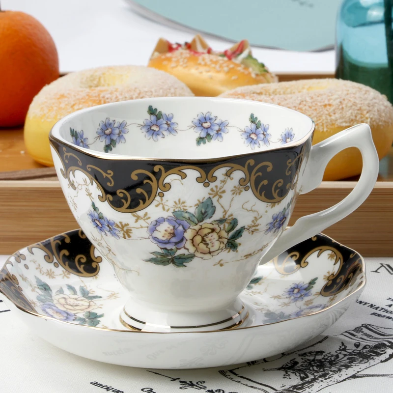 Креативная кофейная чашка и блюдце из костяного фарфора наборы чашек для черного