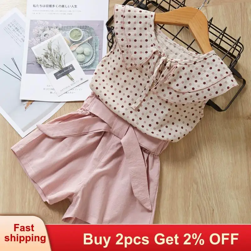 Mayfair Cabin Girls Clothing Sets 2pcs Children Fashionable Sleeveless Lacing Polka Dot Lapel Top with Bow Shorts | Детская одежда и