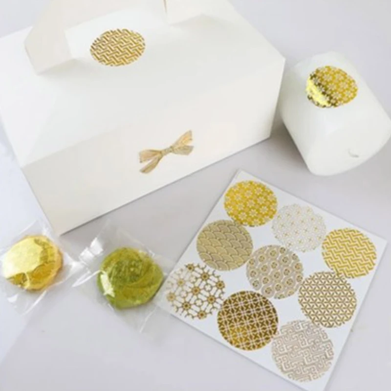

Golden Round Geometry Handmade Cake Packaging Sealing Label Sticker For DIY Gift