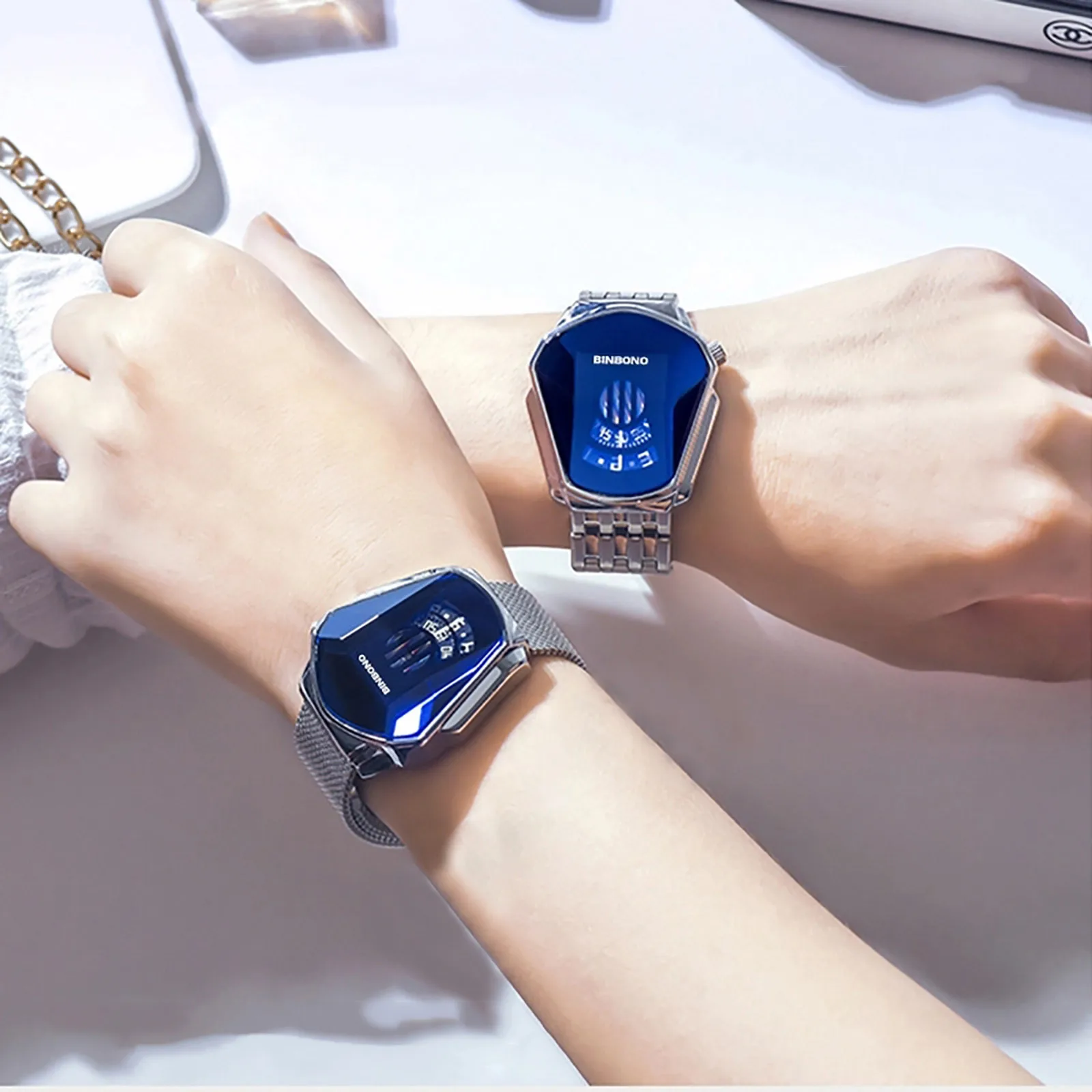 Самые продаваемые мужские часы с сапфировым стеклом кварцевые из нержавеющей