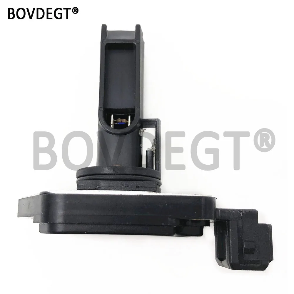 Датчик расхода воздуха 3 контактный MAF для VW PASSAT вариант AUDI A4 Avant A6 8ET009142361 078133471C