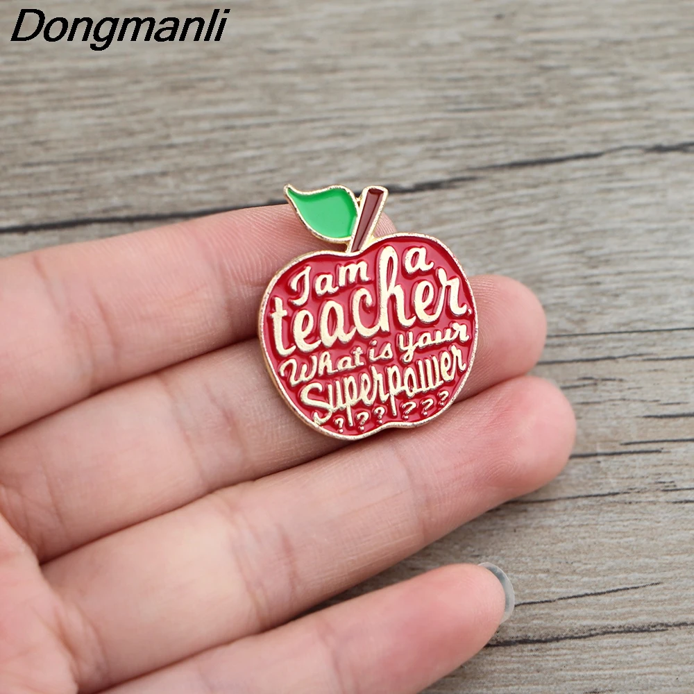 

BG043 Dongmanli Apple Enamel Pins and Brooches Lapel Pin Backpack Bags Badge Clothes Decoration Gifts For Teacher