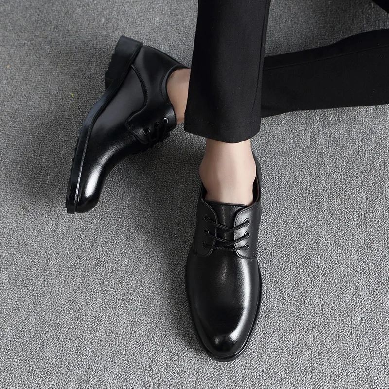 

Fashion outdoor Men Casual Leather Shoes Men Leather Shoes Working Shoes Four season Waterproof Ankle Lace-Up wedding shoes men