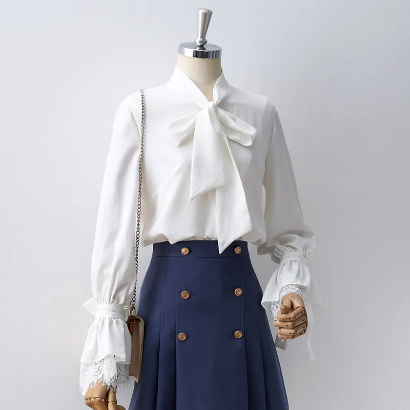 

2021 Autumn New Bow Neck Women Blouse Lace Flare Sleeved Solid Loose Office Lady Elegant Shirts Outwear Coat Tops