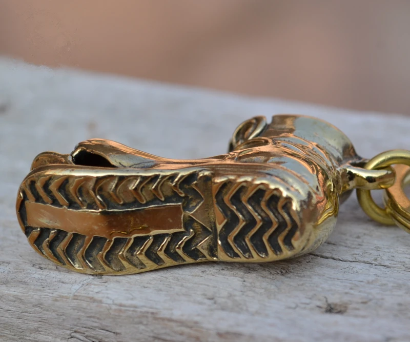 Фонарь для украшения ключа |