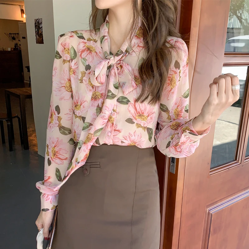 Top Femme 2021 Spring Chiffon Shirt Floral Blouse Bow Tie Ribbon Long-sleeved Shirt Vintage Clothes Women Blouse Pink Flowers