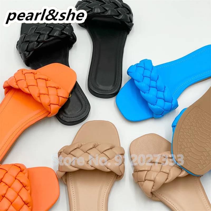 

Summer Sandals New 2021 Flat Bottom Fashion Women Slides Big Size 36-41 Slip on Sandals Woman Outside Beach Flat Designer Shoes
