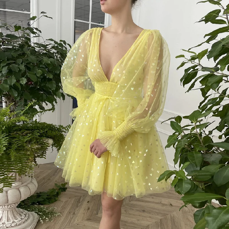 

Элегантные желтые Коктейльные мини-платья с V-образным вырезом и длинными рукавами с принтом в виде сердечек из тюля для свадебной вечеринки