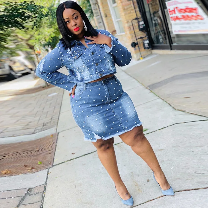 Женский джинсовый костюм на пуговицах Приталенный топ и штаны размера плюс