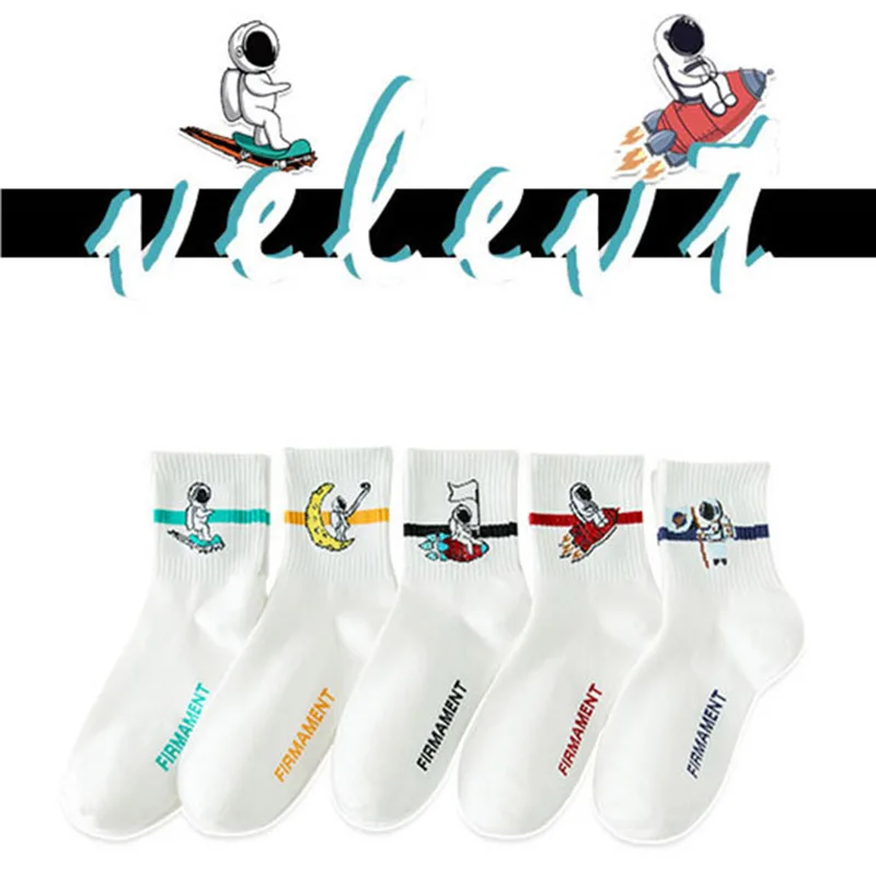 

Creative Design Astronauts Cartoon Funny Socks White College Style Cute Socks Women Divertidos Chaussette Femme Sokken Skarpetki