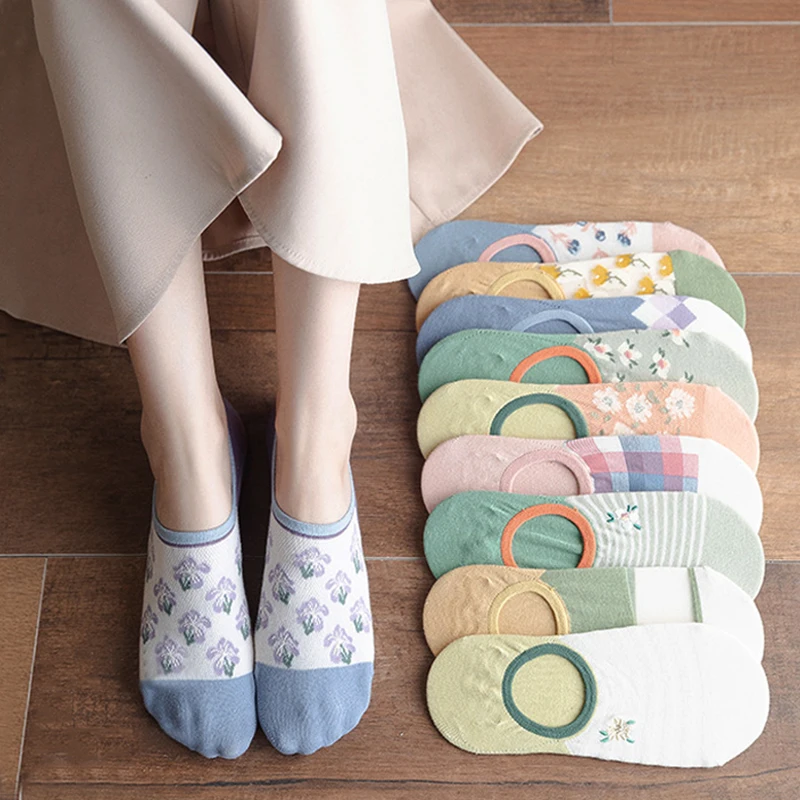 

Women's Harajuku INS Cute Cartoon Pattern Summer Socks Trendy Invisible Low Tube Casual Ankle Socks Non-slip Boat Socks Hosiery