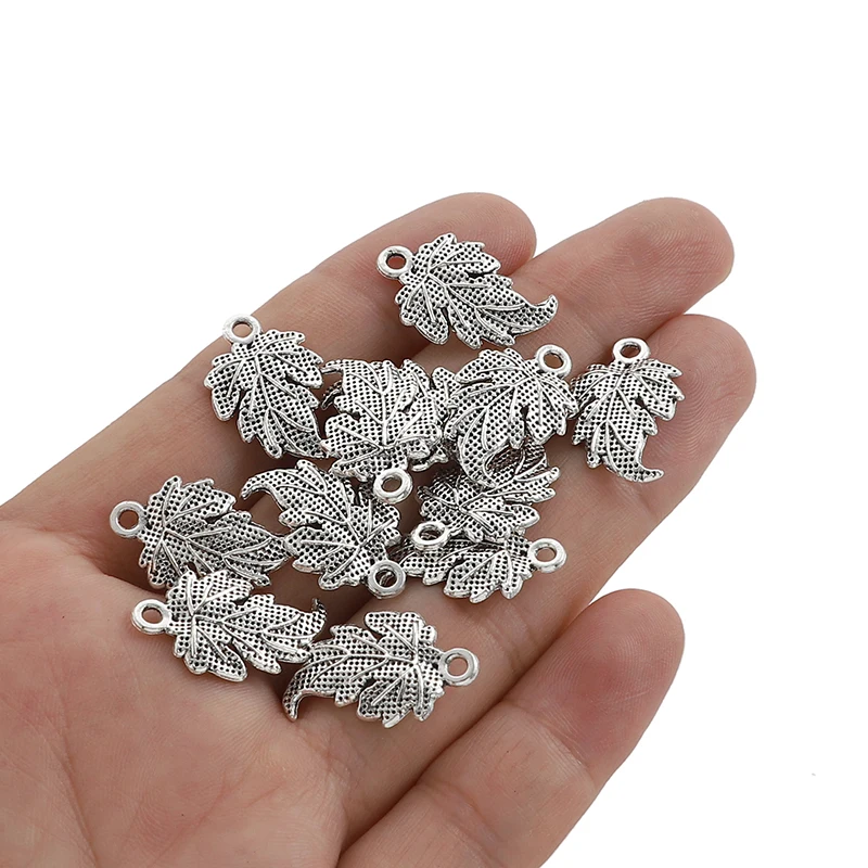 

20Pcs Antique Silver Color Maple Leaf Charm Leaves Pendants For DIY Crafts Making Findings Handmade Jewelry Accessories