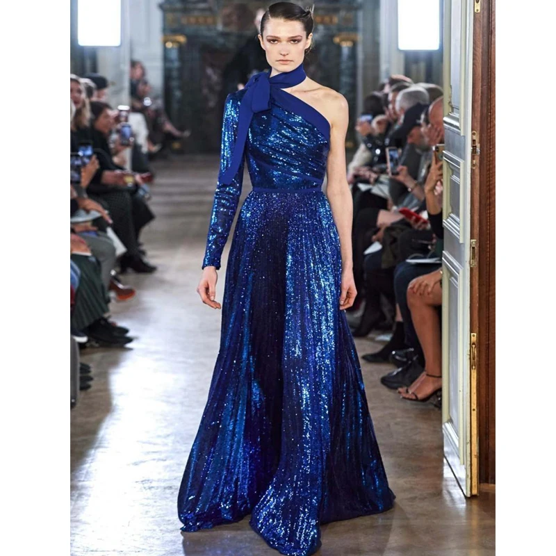 2020 Sparkly Long Sleeves Evening Dresses One Shoulder Sequined Plus Size Prom Gowns Party Dress robes de soirée Abendkleider