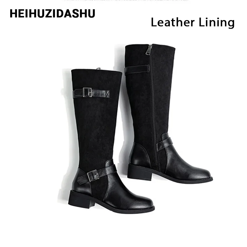 Black Leather Lining Сапоги до колена; женские кожаные сапоги с высоким голенищем на низком каблуке с круглым носком и пряжкой; коллекция года; сезон осень-зима; высокие рыцарские сапоги для женщин с плюшевой подкладкой - Цвет: Black Leather Lining