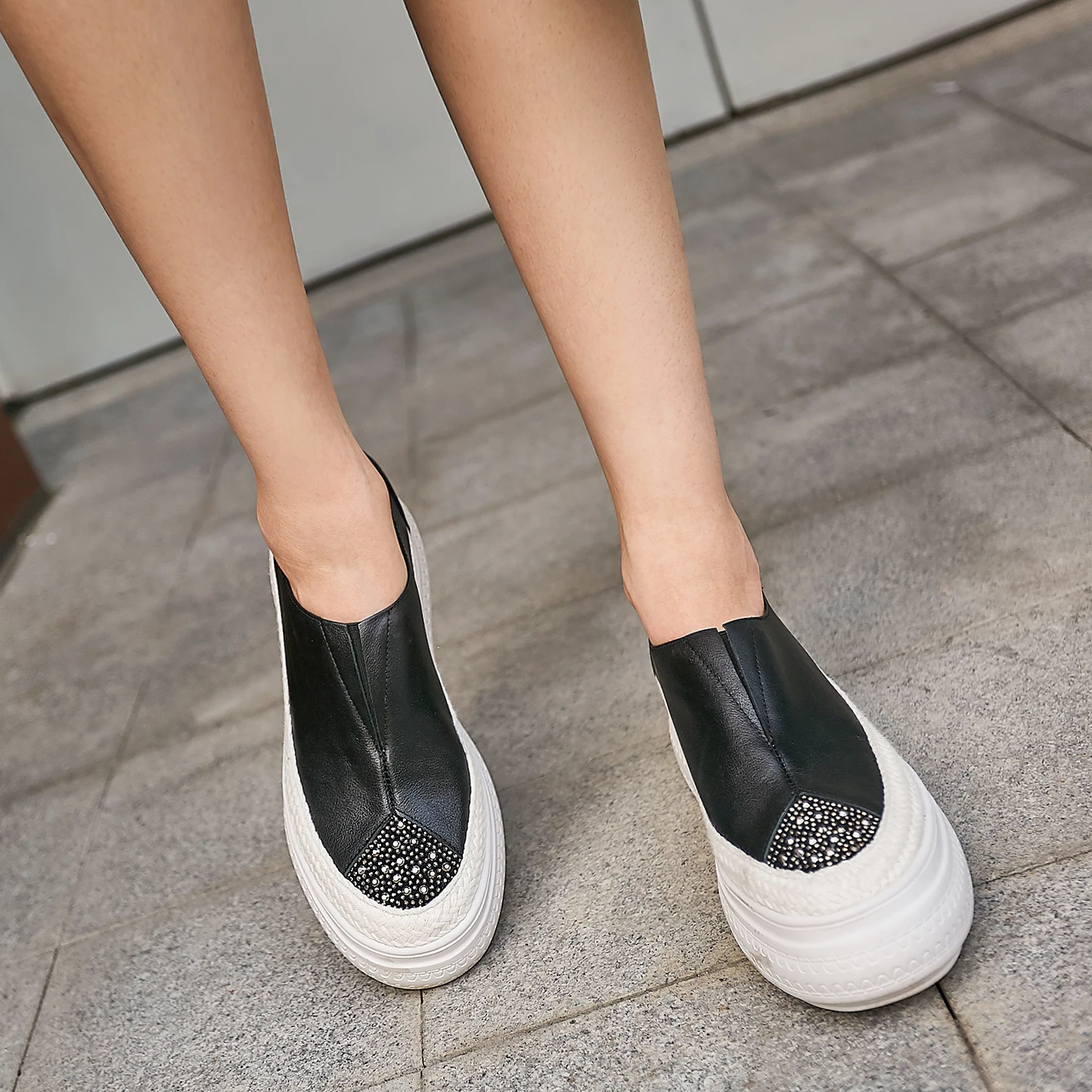 ENMAYLA/туфли из натуральной кожи на платформе без застежки Balenciaca повседневная
