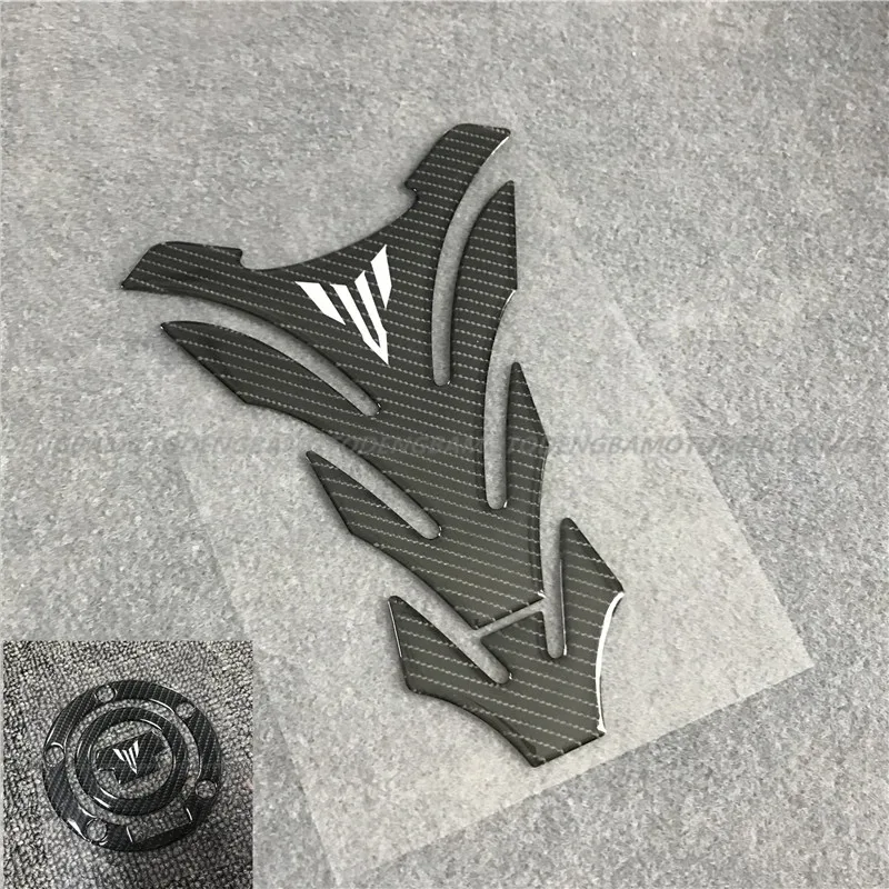 Мотоциклетная защитная накладка из углеродного волокна для топливного масла