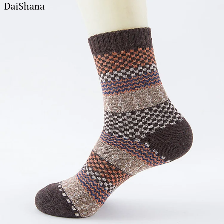 DaiShana/1 пара, повседневные мужские мягкие толстые теплые носки, новые зимние мужские носки, ретро стиль, дышащие рождественские носки, цветные носки, подарок