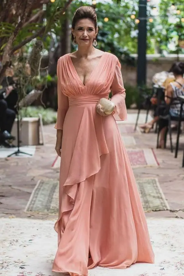 

Generous Mother of the Bride Dresses Sexy V Neck Long Sleeves Wedding Party Dress A Line Bride Party Formal Evening Gowns