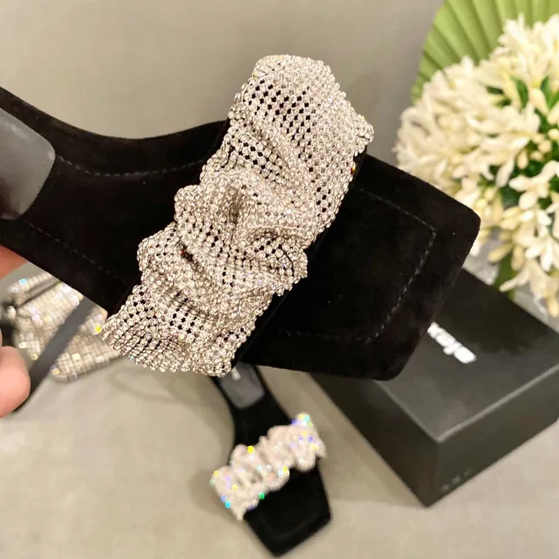 

2021 European and American new ladies high heel sandals with diamond decoration