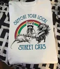 Поддержка вашей местной уличной рубашки с кошками, трендовая футболка от Raccoon Opossum