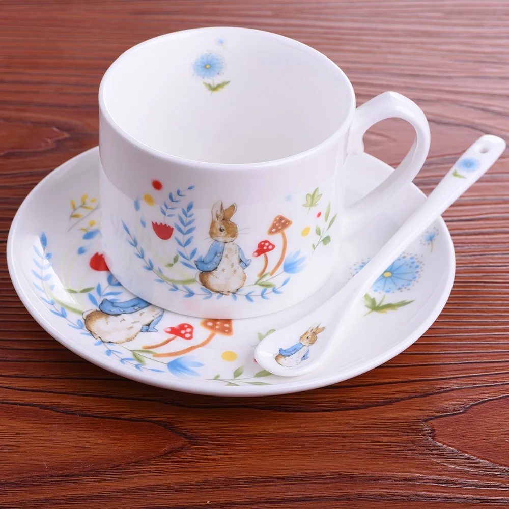 

Керамическая чашка, креативные кофейные кружки, кофейные чашки, мультяшный рисунок кролика, Набор чашек для молочного чая, хлебопечка, чайн...