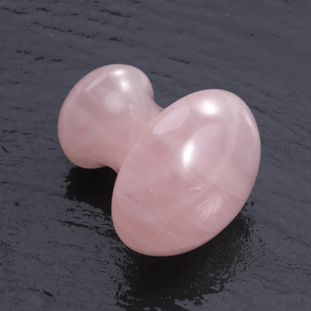 Массажный камень в форме гриба натуральный кристалл кварца ручной работы