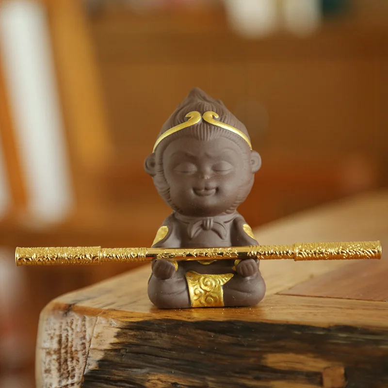 

Purple sand tea to pet the Monkey King Monkey tea to play ornaments Monkey King car car ornaments