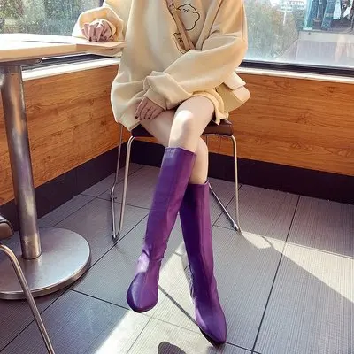 2019 г. Новые ботинки с острым носком на толстой плоской подошве женские тонкие