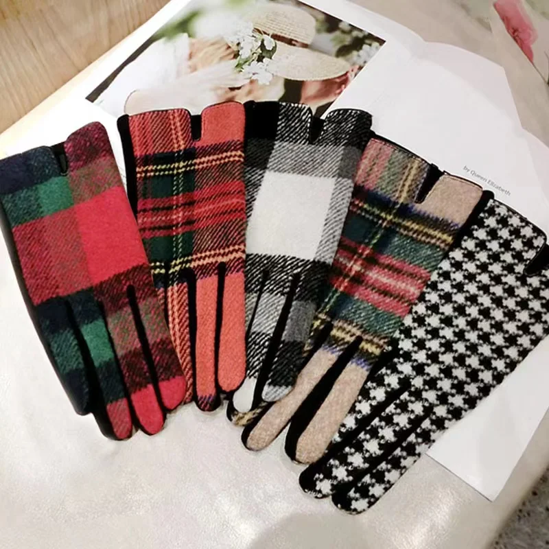 

Touch Screen Gloves Fashion Gloves Women Plaid Cashmere Plus Velvet Thickening