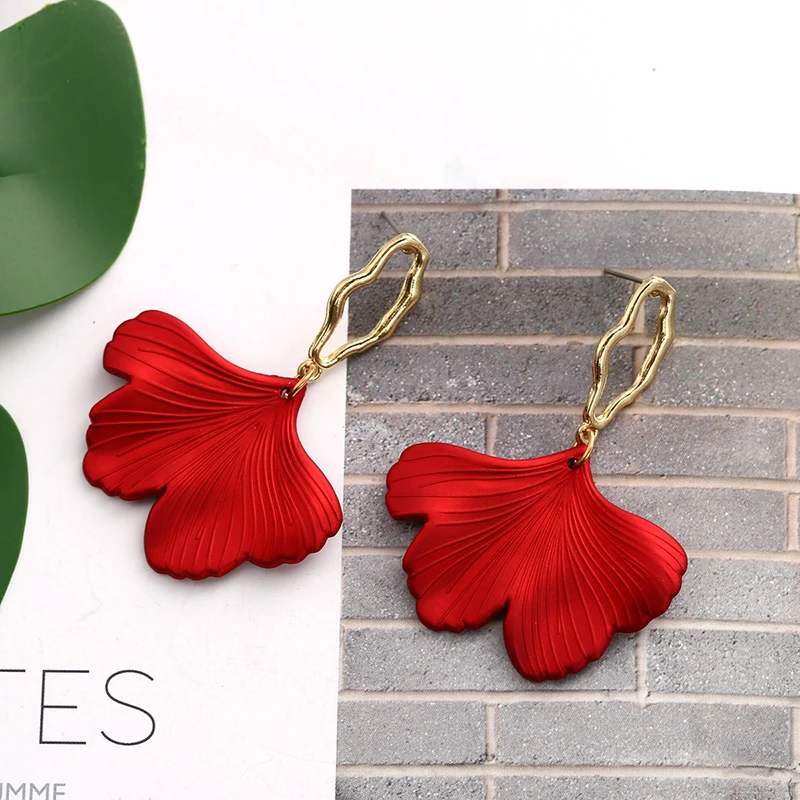 Женские винтажные серьги-подвески корейские геометрические серьги в виде цветка