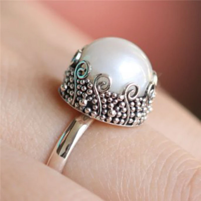 

Classic Vintage Pearl Ring Bohemia Jewelry for Women Gothic Wedding Engagement Luxury Ring Female Friend Gift