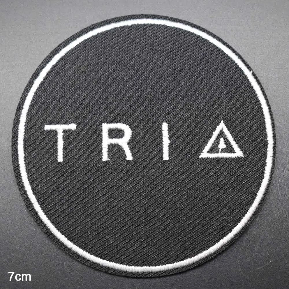 Нашивка ТРИА с вышивкой утюгом для девочек и мальчиков наклейки на одежду