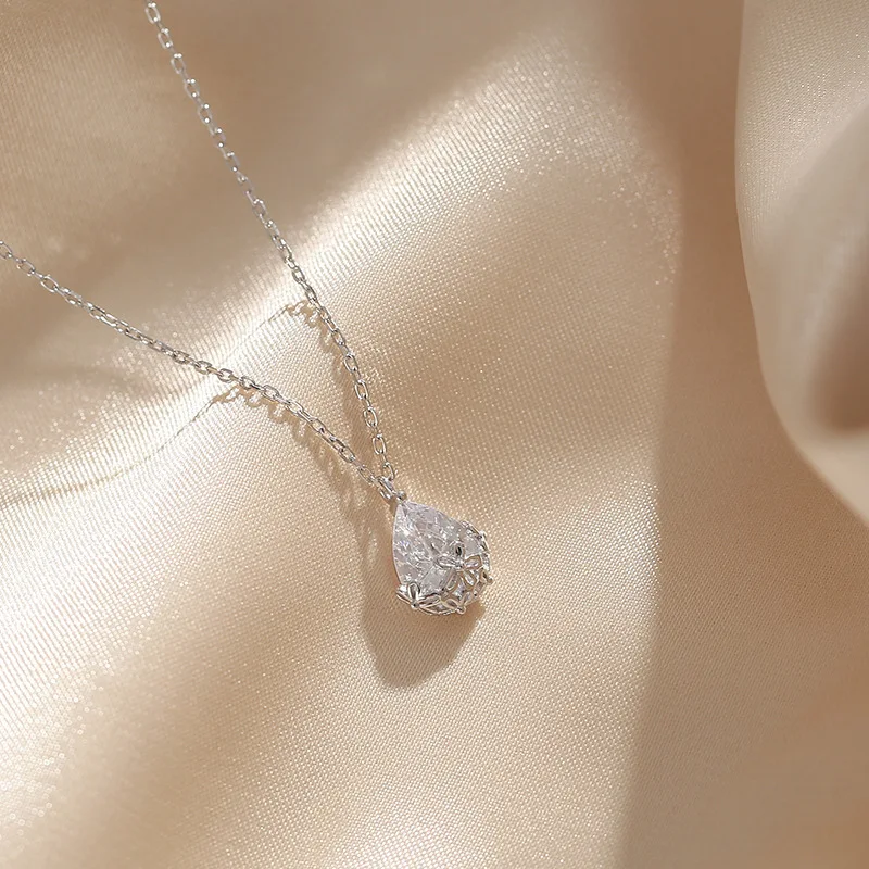 

Utimtree Fashion Hollow Out Pattern Water Drop Pendants Necklaces for Women Girlfriends Crystal Necklace