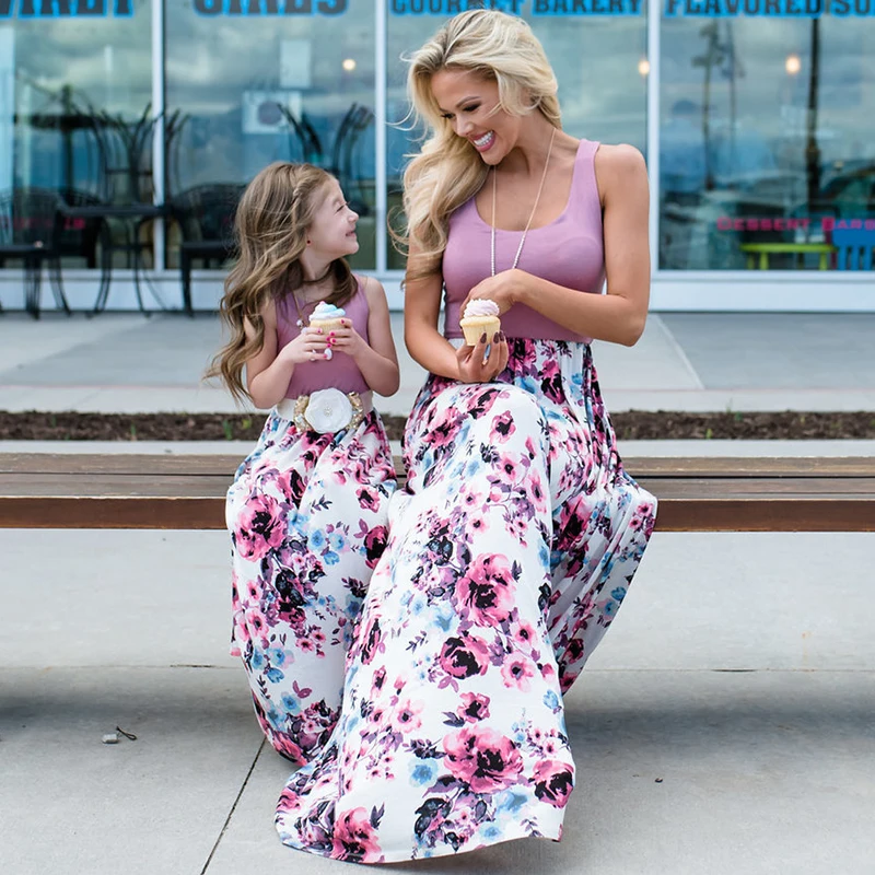 Новинка 2019 года Платья с цветочным рисунком для мамы и дочки вечерние костюмы