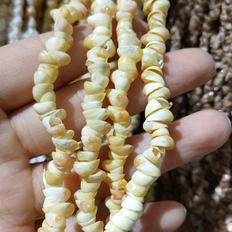 

Бусины из натуральной ракушки, бусины в форме неровных ракушек для изготовления ювелирных изделий, браслетов, ожерелий «сделай сам», аксесс...