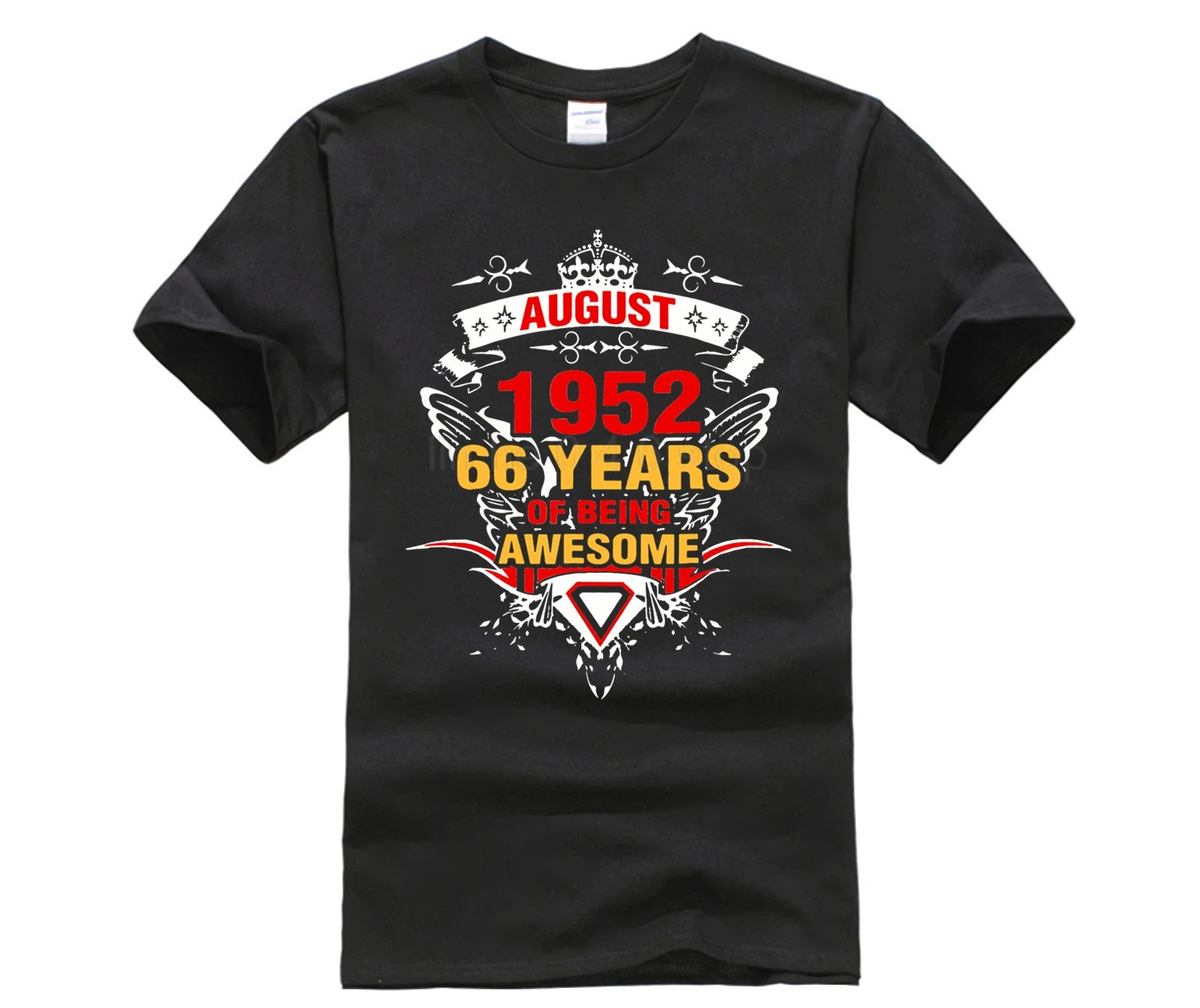 Trends August-1952 66Th Birthday 66 лет Подарочная футболка | Мужская одежда